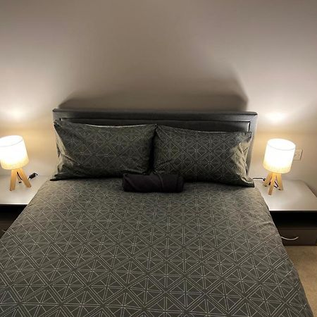 Ultra Modern Room London Exterior photo